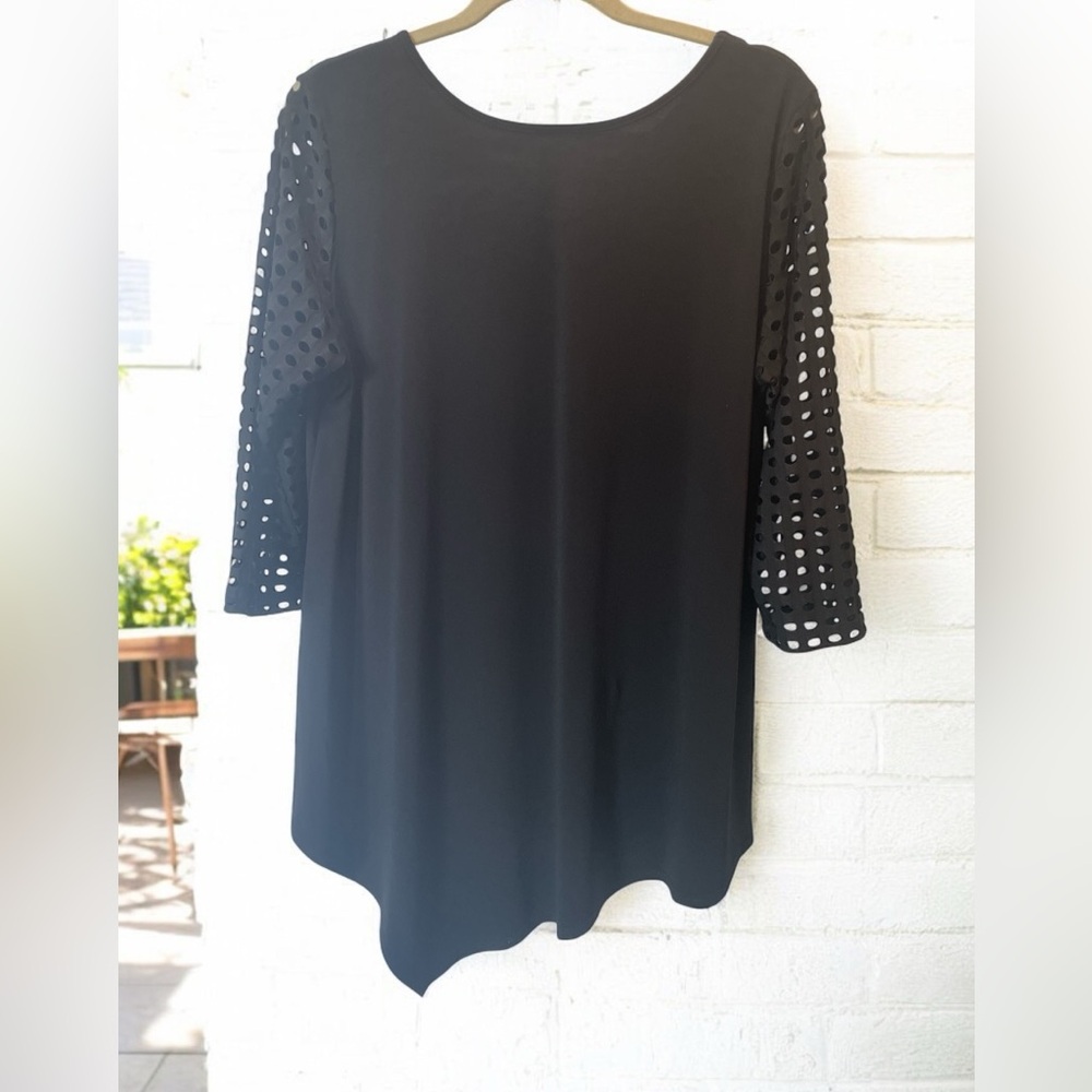 Light weight black tunic signature scoop neck angle by Clara Sunwoo